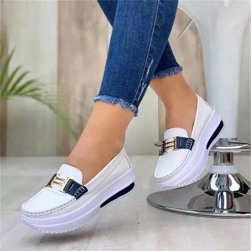 Mocassim Feminino de Couro Confort Ever