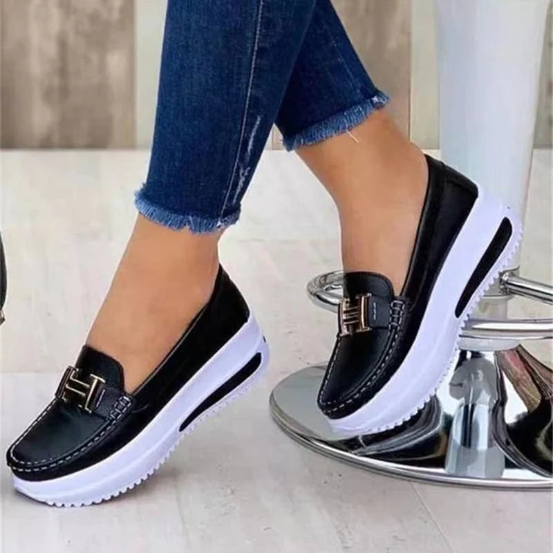 Mocassim Feminino de Couro Confort Ever